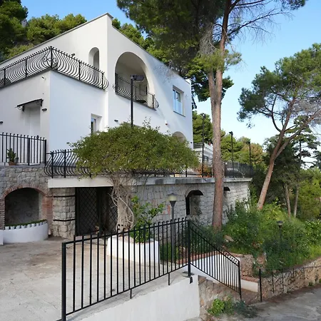 Con Accesso Al Mare E Vista Mozzafiato Villa *