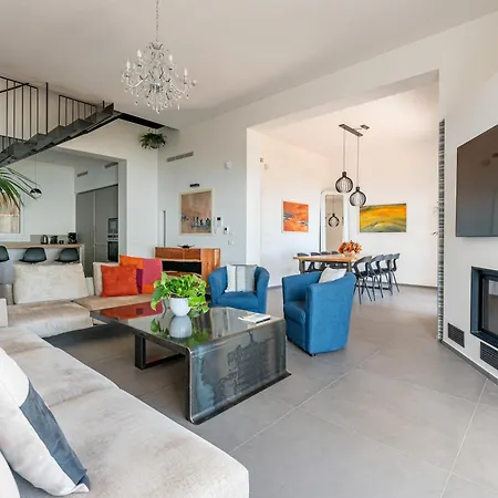 Villa Con Accesso Al Mare E Vista Mozzafiato Palermo