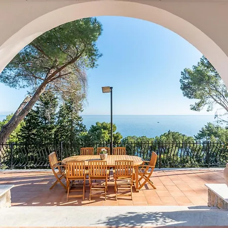 Villa Con Accesso Al Mare E Vista Mozzafiato Palermo