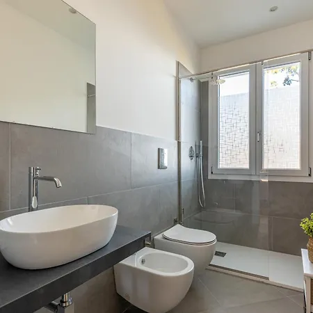 Villa Con Accesso Al Mare E Vista Mozzafiato