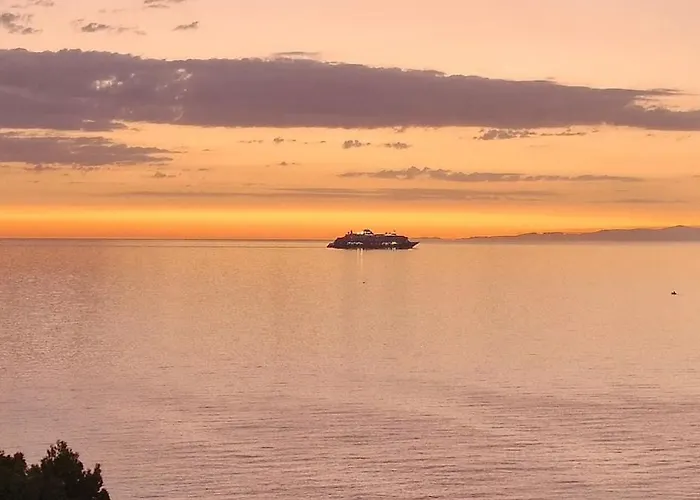 Villa Con Accesso Al Mare E Vista Mozzafiato Palermo