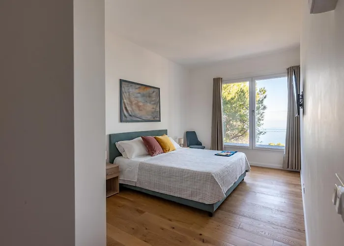 Villa Con Accesso Al Mare E Vista Mozzafiato